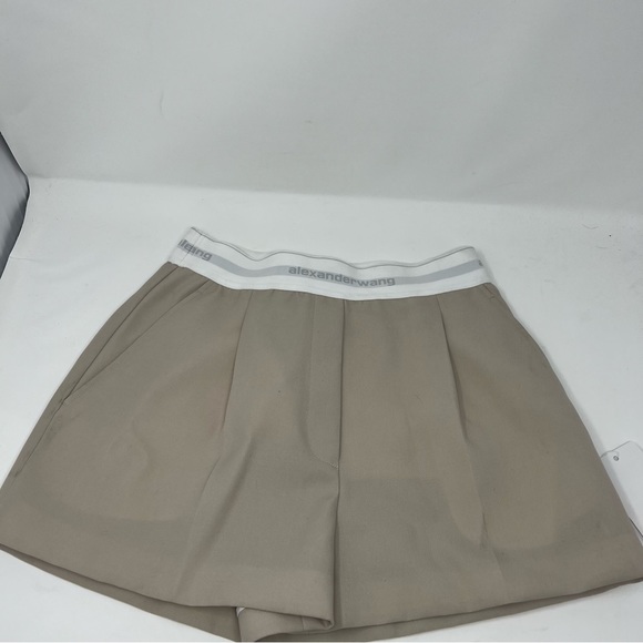 NWT Alexander Wang Elasticized Waist Taupe Feather Pleated Wool Shorts Size 6 - Picture 6 of 9